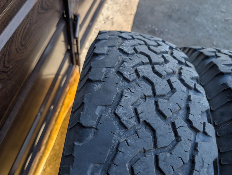 Шина BfGoodrich АТ 245 75 17, Dunlop Road Gripper AT
