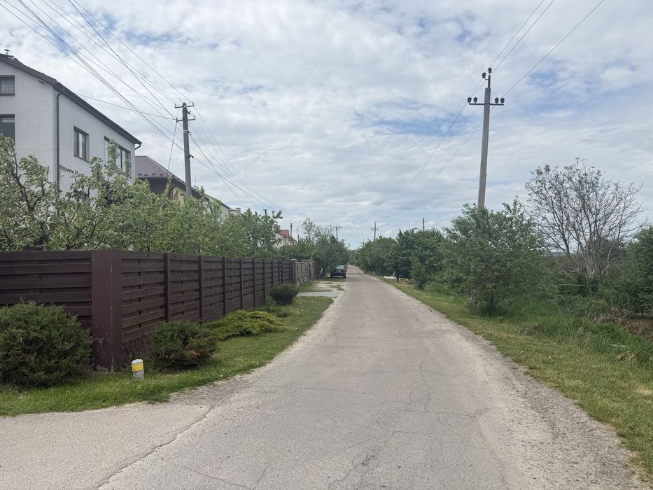 Продам землю 7 сотих Дубляни