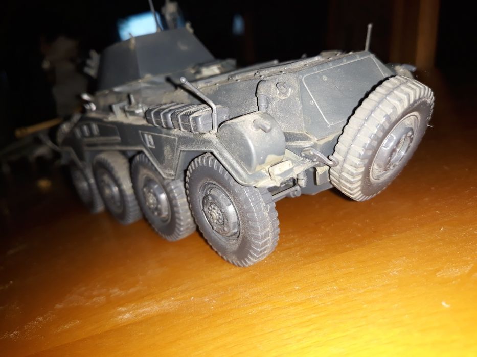 Samochód pancerny Ad.Kfz. 234/2 PUMA 8x8 1:35