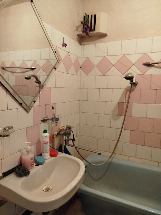 Продаж 4х кімнатної квартири чеського планування