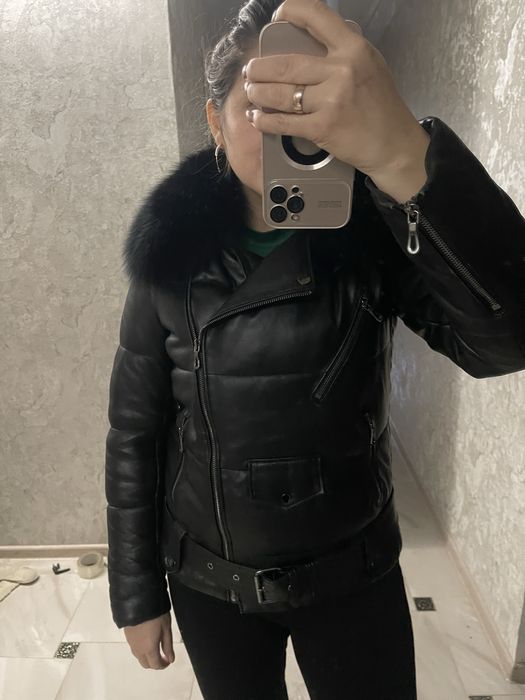 Шкіряний пуховик