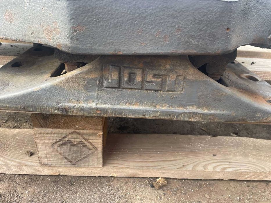 Продам  Сідельно-зачіпний пристрій JOST JSK 37C