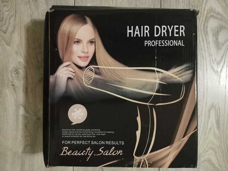 Suszarka Do Włosów z Dyfuzorem Jonizacją i Koncentratorem