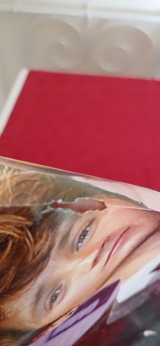 Poster Rihanna/Mcfly, com defeito