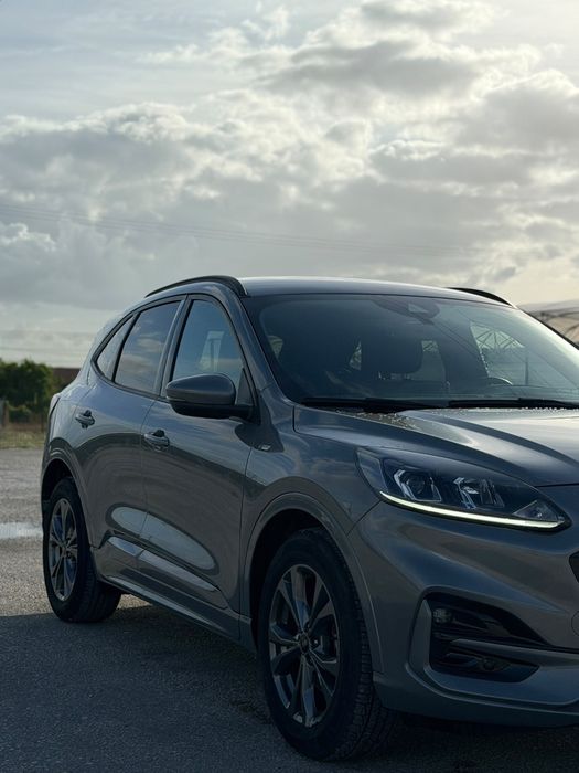 Ford Kuga 1.5 TDCi EcoBLUE ST-Line Aut - 2022