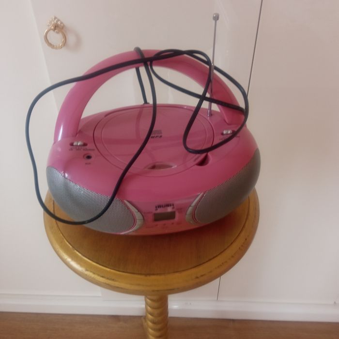 Радио , бумбокс Bush