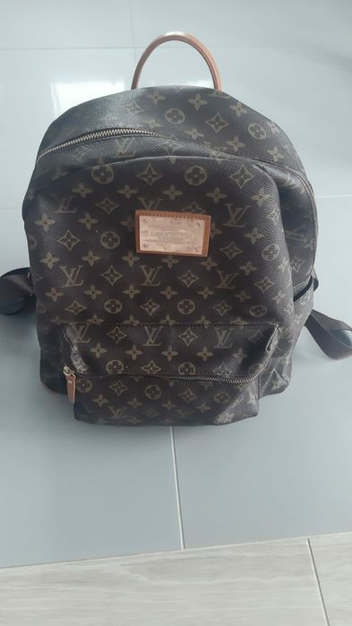 Sprzedam Plecak Louis  Vuitton  stan bardzo dobry