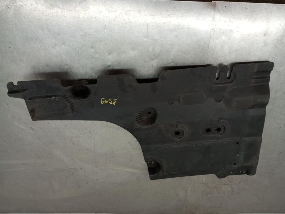 Blindagem inferior do motor DACIA Sandero III