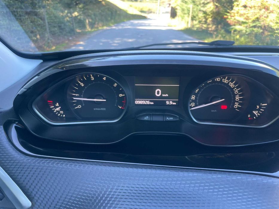 Peugeot 208 1.2 PureTech Allure