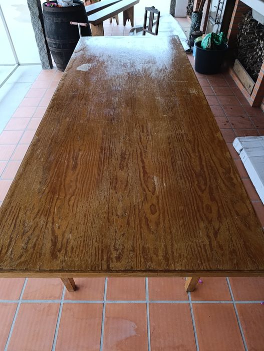 Mesa de madeira grande