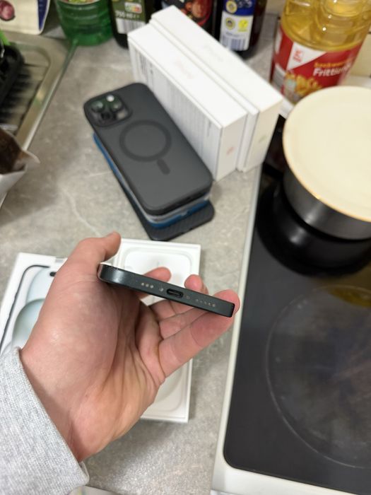 Iphone 15 128gb black 89% акб