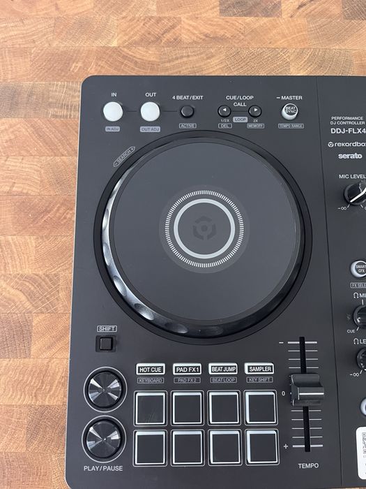 DDJ-FLX4 C/garantia e caixa