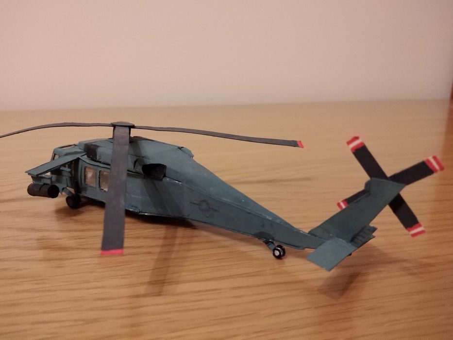 Helicóptero UH-60 Blackhawk