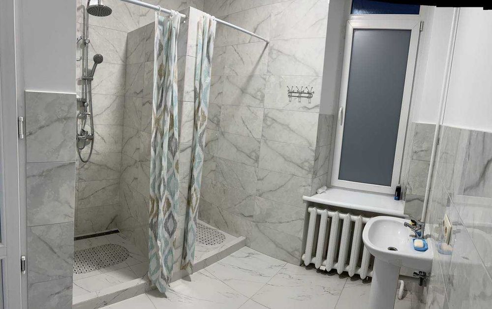 Койка-місце хостел подобово в двомістному номері