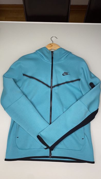 Casaco Nike Tech fleece azul claro Benfica •