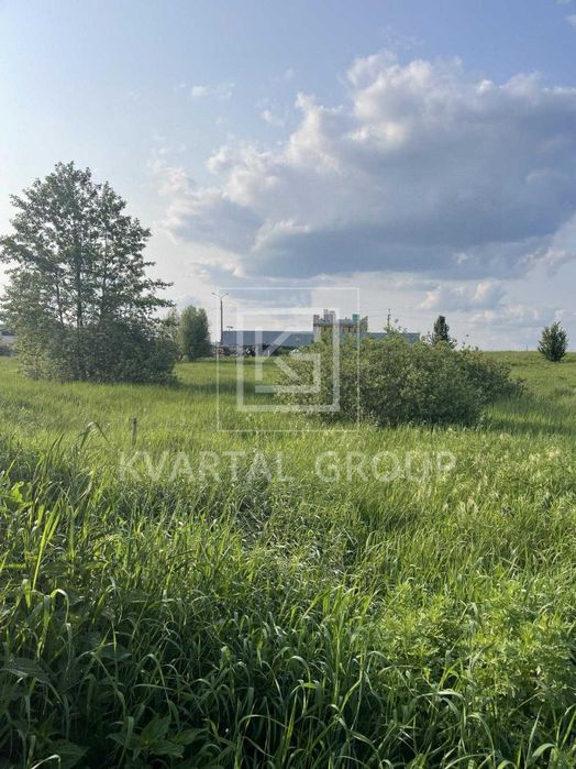 Земельна ділянка під житлову забудову! Ліс, озеро, чисте повітря!