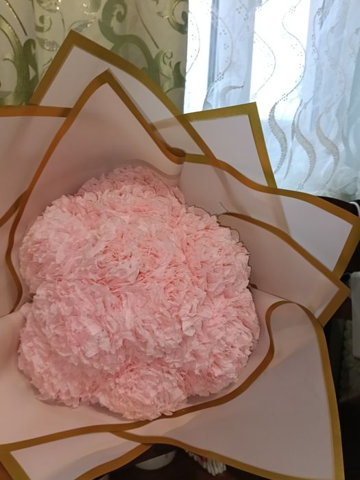 Букети з атласної стрічки на замовлення