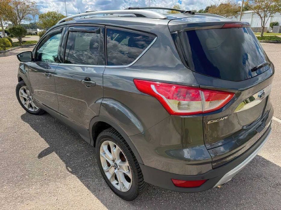 Ford Escape Titanium      2015