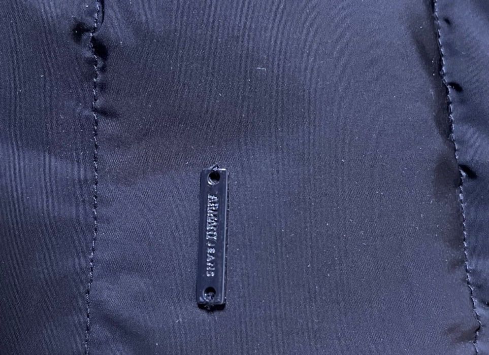 Пуховик Armani jeans оригінал 36 S