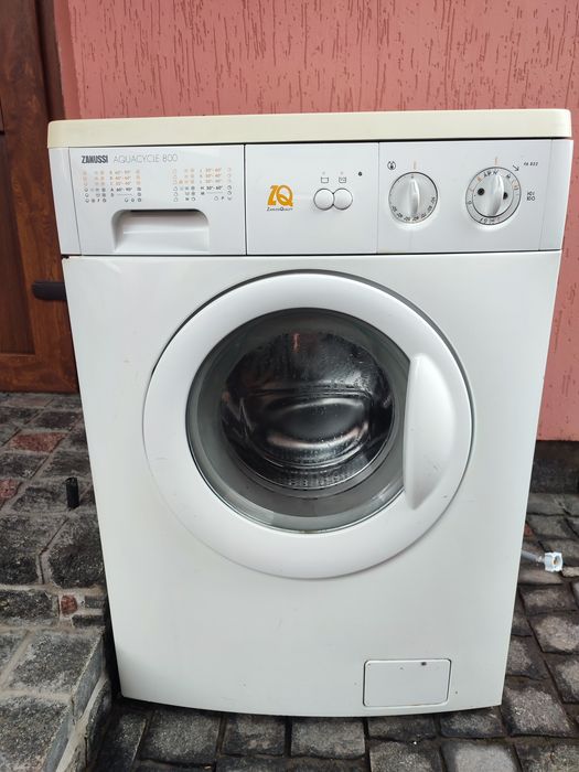 Пральна машина zanussi