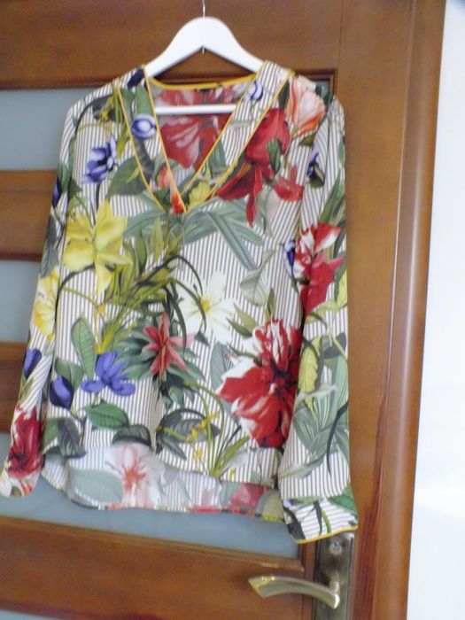 Bluzka w kwiatki