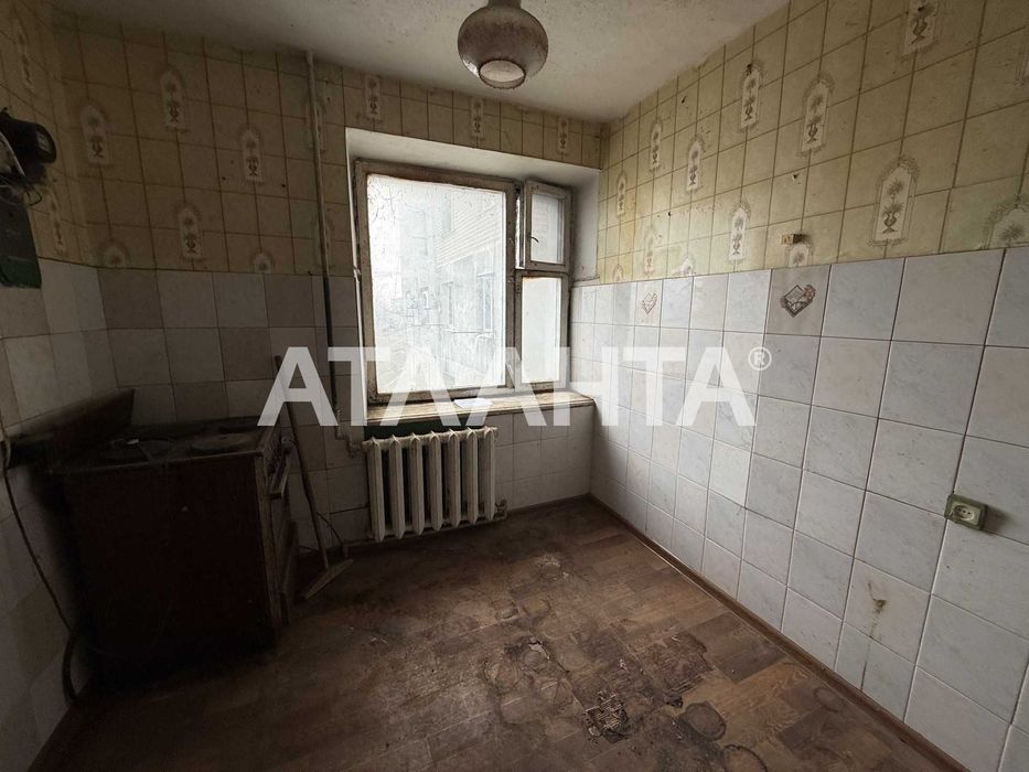 Продаётся однокомнатная квартира в Одессе, на Овидиопольской дороге 3