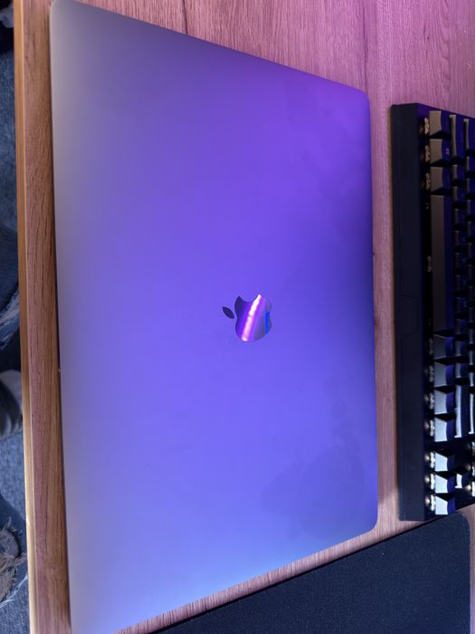 Macbook pro 2019