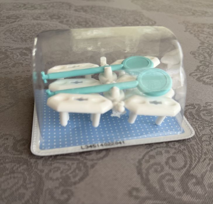 Conjunto Segurança Chicco + Protetores Tomadas (não usados)