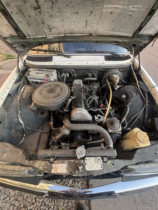 Mercedes W123 2.4 diesel