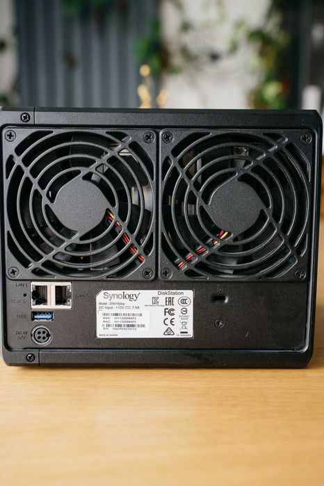 Synology DS418play (4xHDD, 2x2-2,5GHz, 2GB, 2xUSB, 2xLAN)