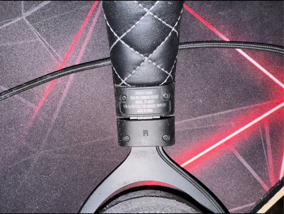 Słuchawki Corsair HS60