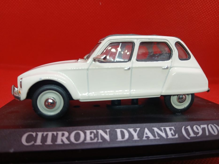 Miniaturas  1/43 Meus queridos carros 8 modelos diferentes