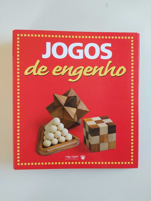 Dossier Quadrado - da coleção "Jogos de Engenho"