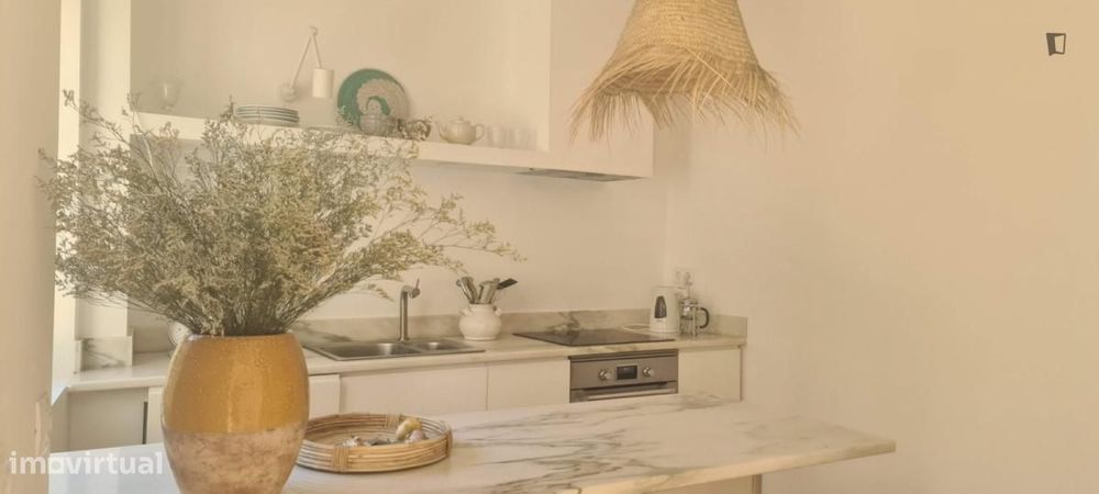 Quarto - localizado em Setubal