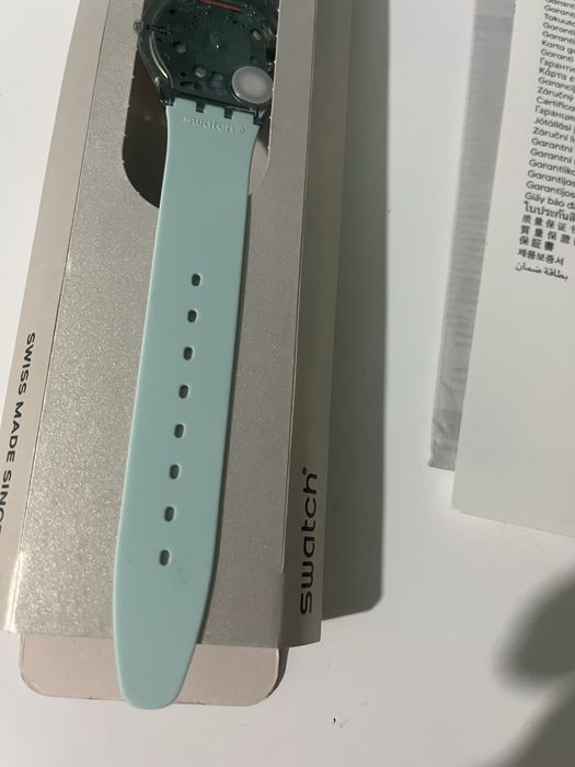 Часы женские Swatch  Skin Aurora Sky