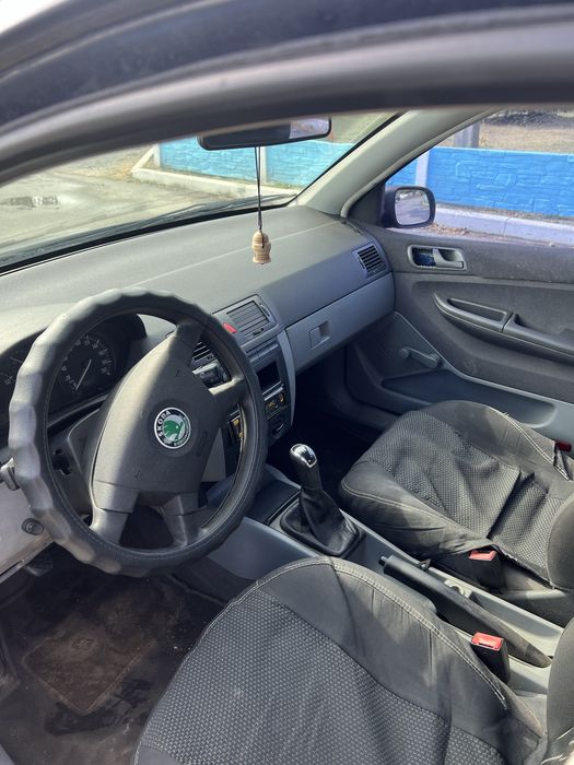 Skoda fabia на увереном ходу