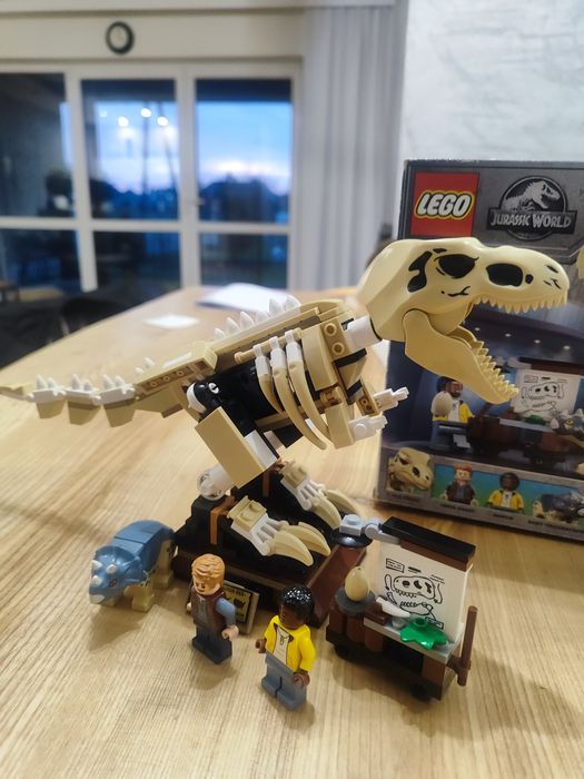 LEGO 76940 jurassic world