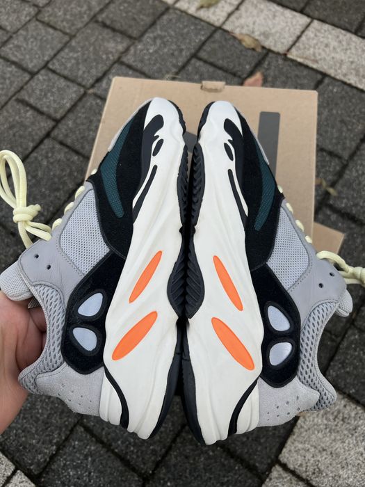 Adidas Yeezy Boost 700 V1 Wave Runner OG sneakersy niskie 44 2/3