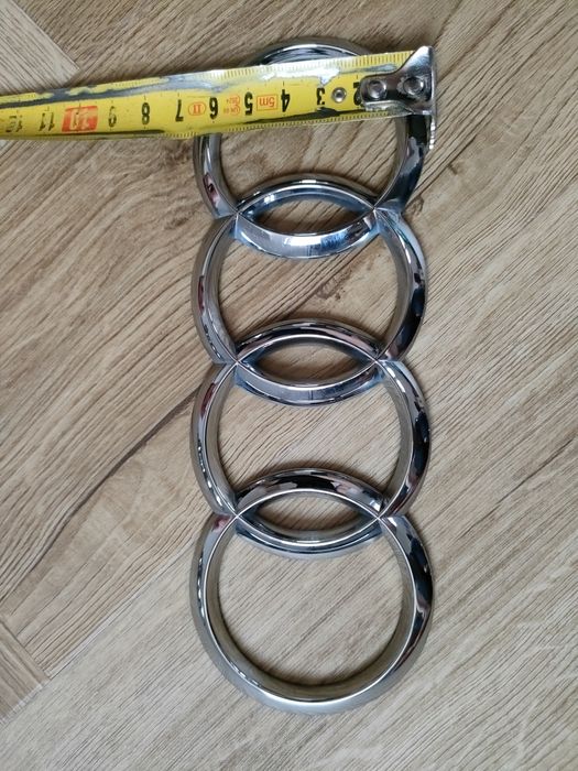 Emblemat Znaczek Audi ("OOOO")