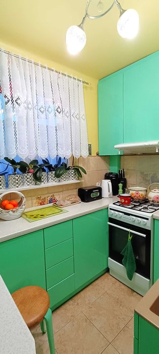 Mieszkanie blok 34m, 2 pokoje balkon, piwnica, KW Wołomin PKP