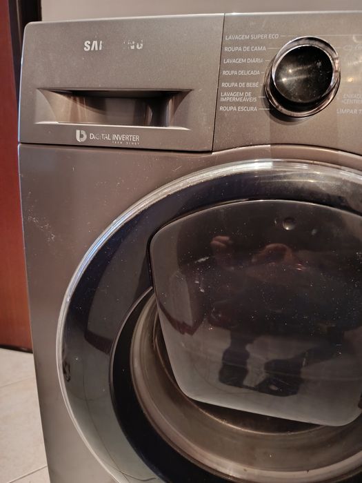 Máquina de lavar roupa