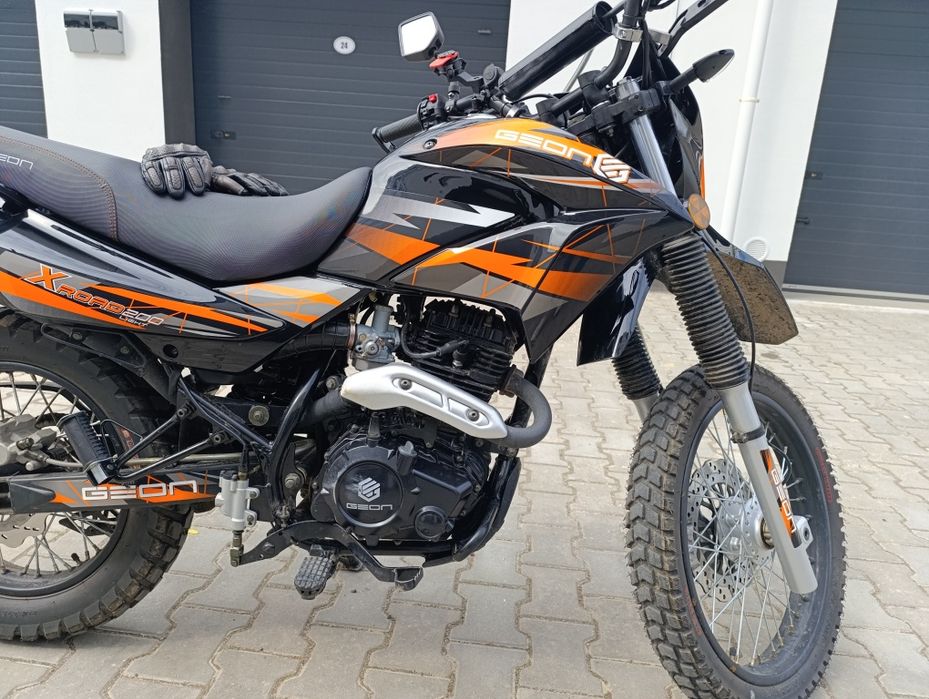 Продам мотоцикл GEON X-Road Light 200