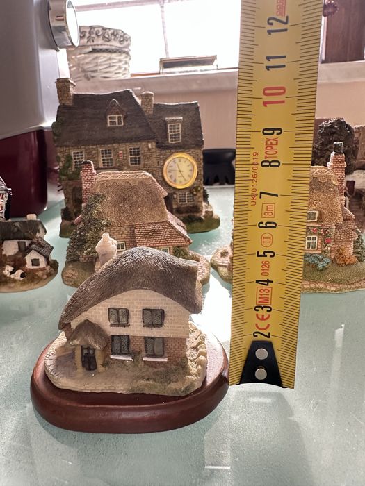 Колекційні керамічні будиночки