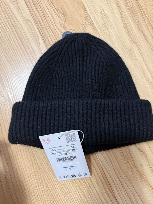 Шапка Zara нова унісекс