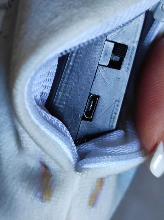elektryczna interaktywna skacząca  się zabawka ryba dla kota dziecka