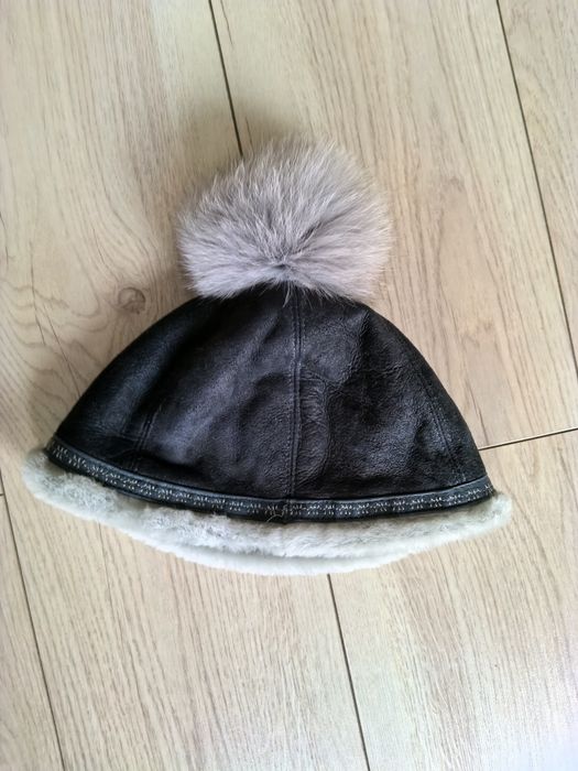 Czapka skórzana ręcznie szyta