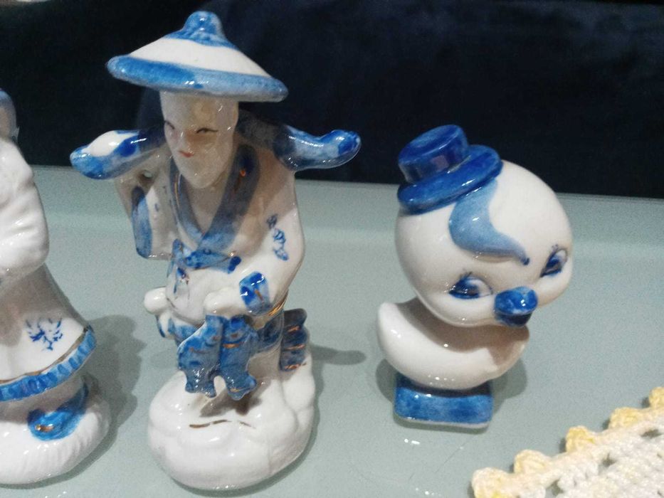 13 bonecos louça  antigos