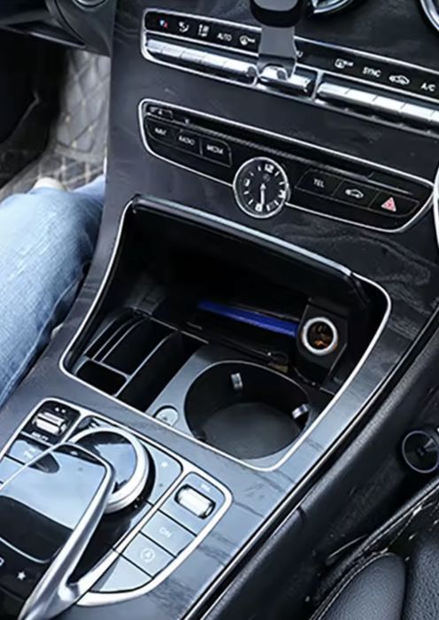 Подстаканник A2056800691 Mercedes-Benz G C E GLC W205 W213 W253 W463