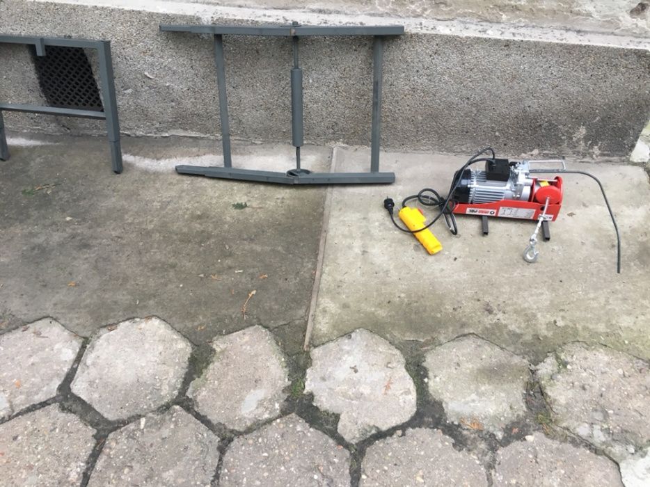 Winda dekarska, dźwig budowlany, wyciąg budowlany12 m