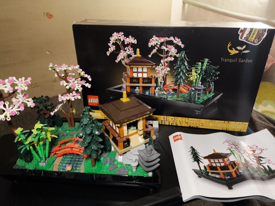 LEGO Botanical Collection Тихий сад